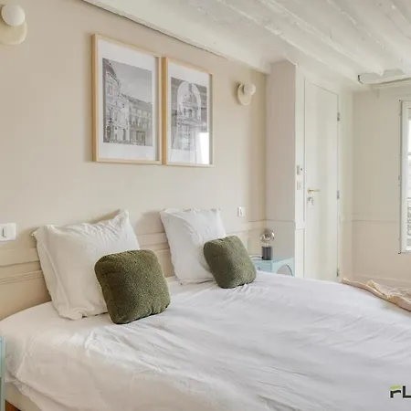 Immeuble Chauchat Apartment