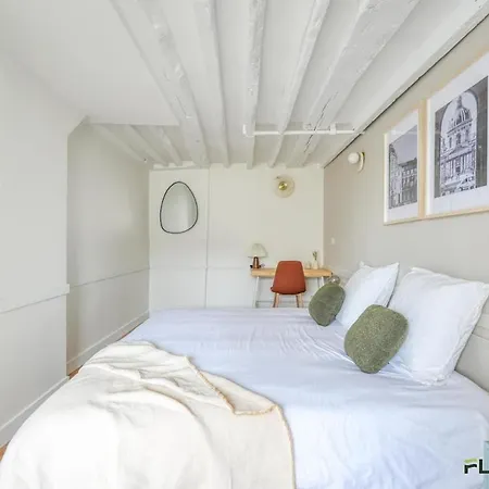 Immeuble Chauchat Apartment