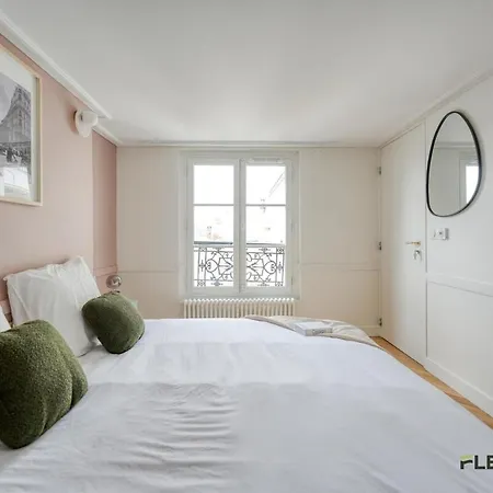Immeuble Chauchat Apartment *