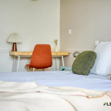 Immeuble Chauchat Apartment Paris